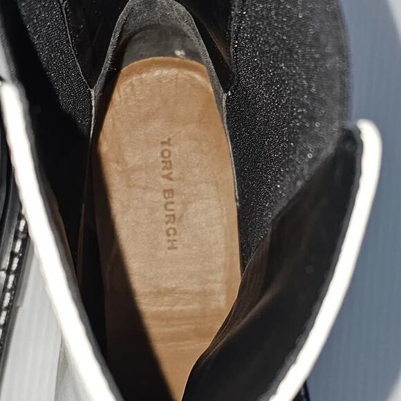 Tory Burch Benton Boot Womens 10.5 Ivory Black Leather Lug Sole Platform Chelsea - Picture 13 of 16